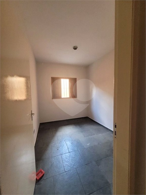 Casa à venda com 3 quartos, sendo 1 suíte, em Vila Vitório Mazzei, São Paulo, SP