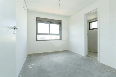 Apartamento à venda com 4 quartos, sendo 3 suítes, em Campo Belo, São Paulo, SP