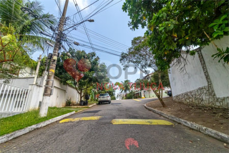 Casa de Vila à venda com 3 quartos, sendo 1 suíte, em Freguesia (jacarepaguá), Rio de Janeiro, RJ