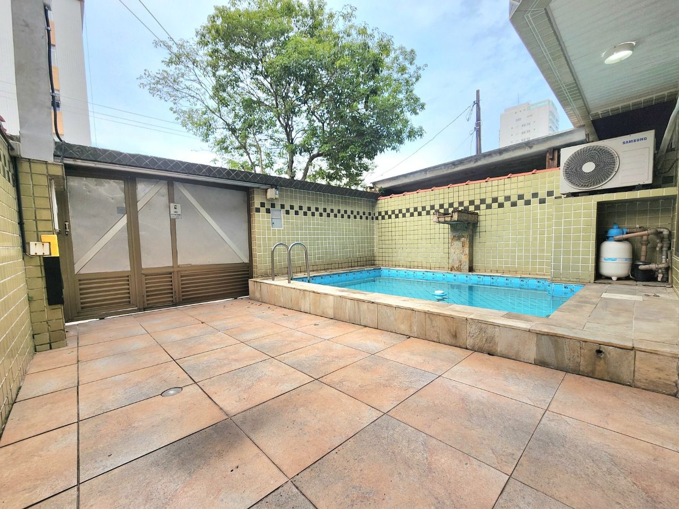 Casa com 3 dormitórios à venda, 159 m² por R$ 1.649.000,00 - Embaré - Santos/SP