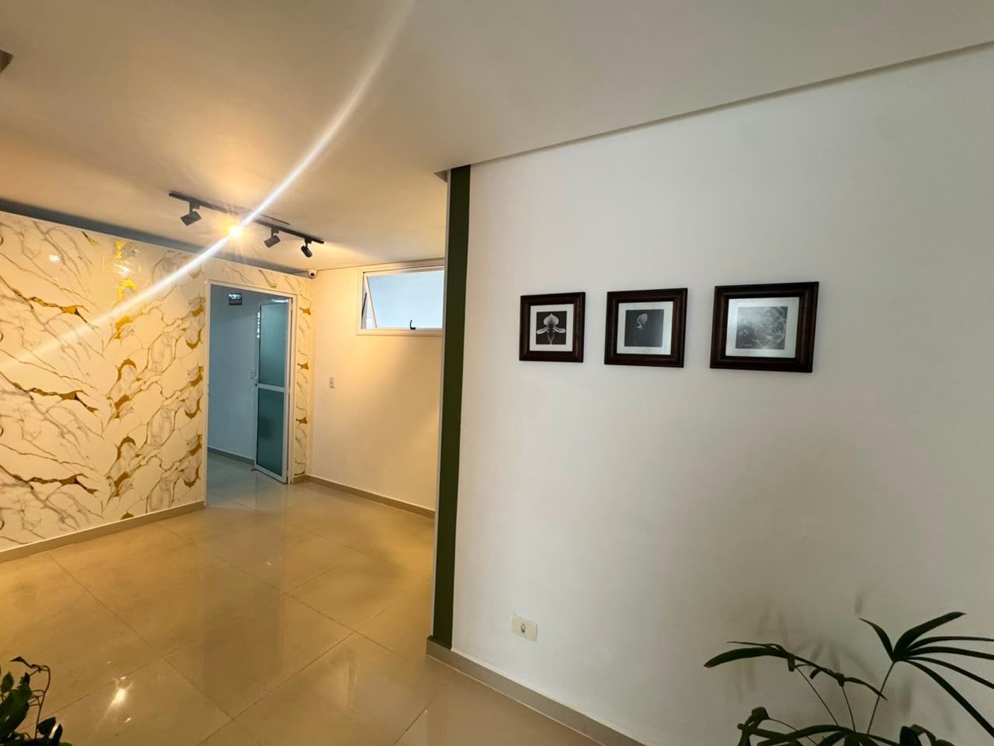 Apartamento com 2 dormitórios à venda, 83 m² por R$ 1.260.000,00 - Aparecida - Santos/SP