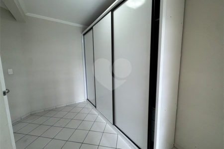 Casa à venda com 2 quartos no condomínio Village de Marbelli, Praia Grande - SP