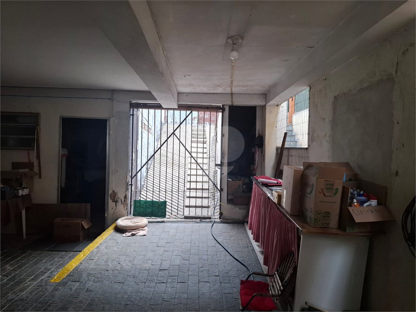 Sobrado venda ou locação HORTO com 254m2, 4 quartos, 2 sala, 2 cozinha, quintal e 3 vagas de garagem