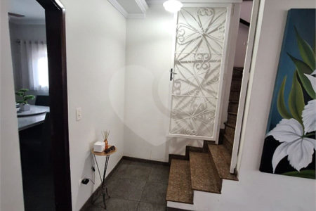 Sobrado à venda com 4 quartos, sendo 1 suíte, em Jardim Leonor Mendes de Barros, São Paulo, SP