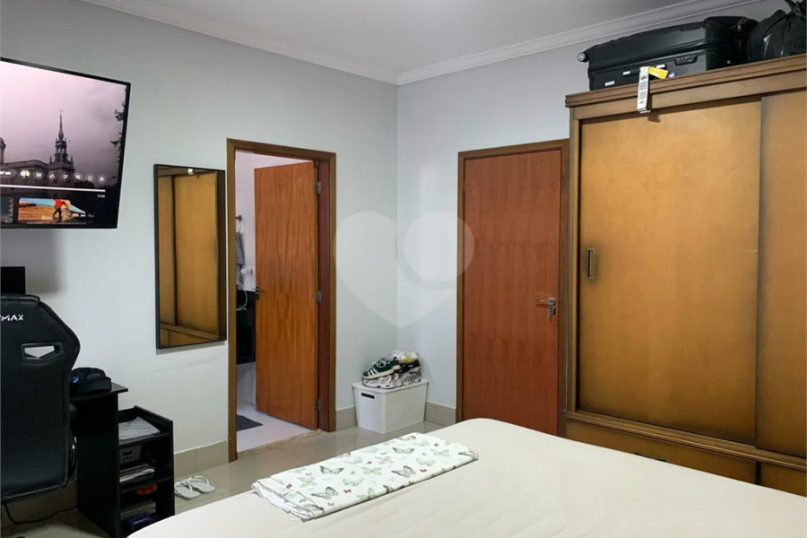Linda Casa à Venda no Bairro Santa Rosa, na cidade de Piracicaba-SP.