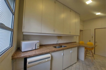 Apartamento com 4 dormitórios à venda, 120 m² por R$ 700.000,00 - Pitangueiras - Guarujá/SP