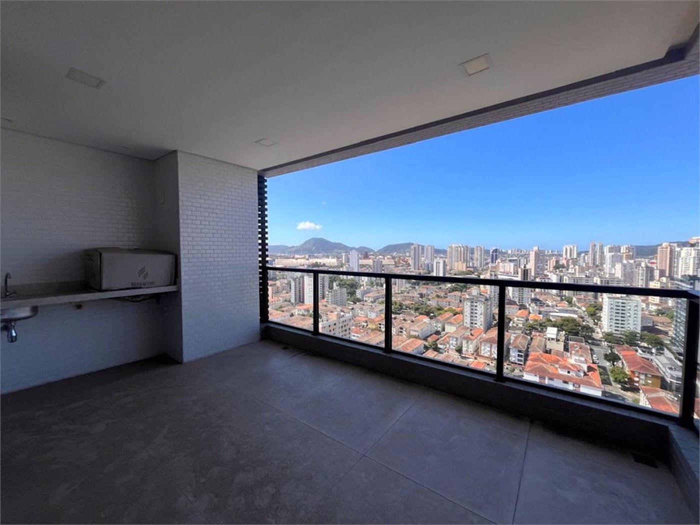 Apartamento com 2 dormitórios à venda, 82 m² por R$ 990.000,00 - Aparecida - Santos/SP