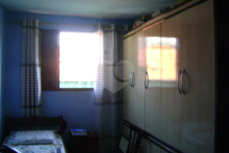 Casa à venda com 4 quartos em Jardim Pinheiros, São Paulo, SP