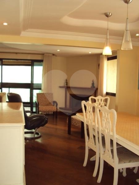 Apartamento à venda com 4 quartos, sendo 2 suítes, em Vila Gomes Cardim, São Paulo, SP