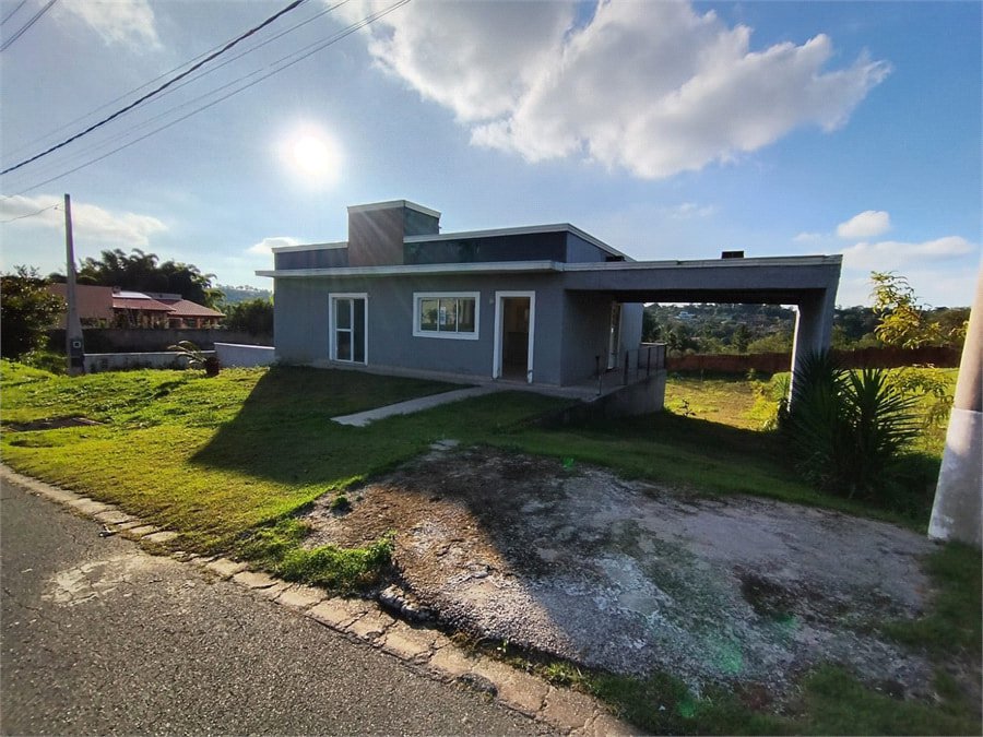 Villagio para alugar com 3 quartos, sendo 2 suítes, em Village Araçoiaba, Araçoiaba da Serra, SP