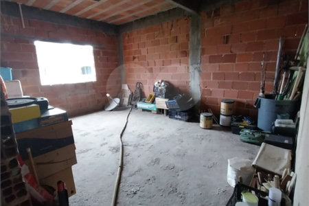 Casa à venda com 4 quartos, sendo 1 suíte, no condomínio Gramado do Mendanha, Rio de Janeiro - RJ