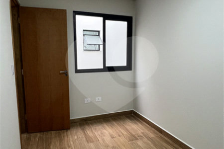 Sobrado à venda com 3 quartos, sendo 1 suíte, em Vila Bela Vista (zona Norte), São Paulo, SP