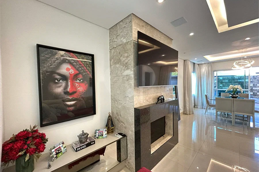 Casa à venda com 4 suítes no condomínio Residencial Jabuticabeiras, São Paulo - SP