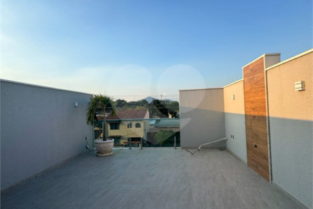 Casa à venda com 4 quartos, sendo 1 suíte, em Inhoaíba, Rio de Janeiro, RJ