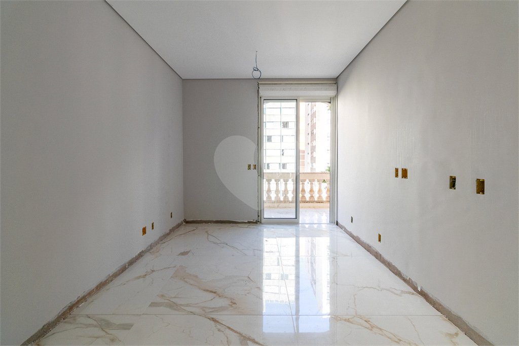 Apartamento à venda com 7 suítes em Santa Cecília, São Paulo, SP