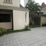 Casa Térrea para alugar com 1 quarto, sendo 3 suítes,  em Indianópolis, São Paulo, SP