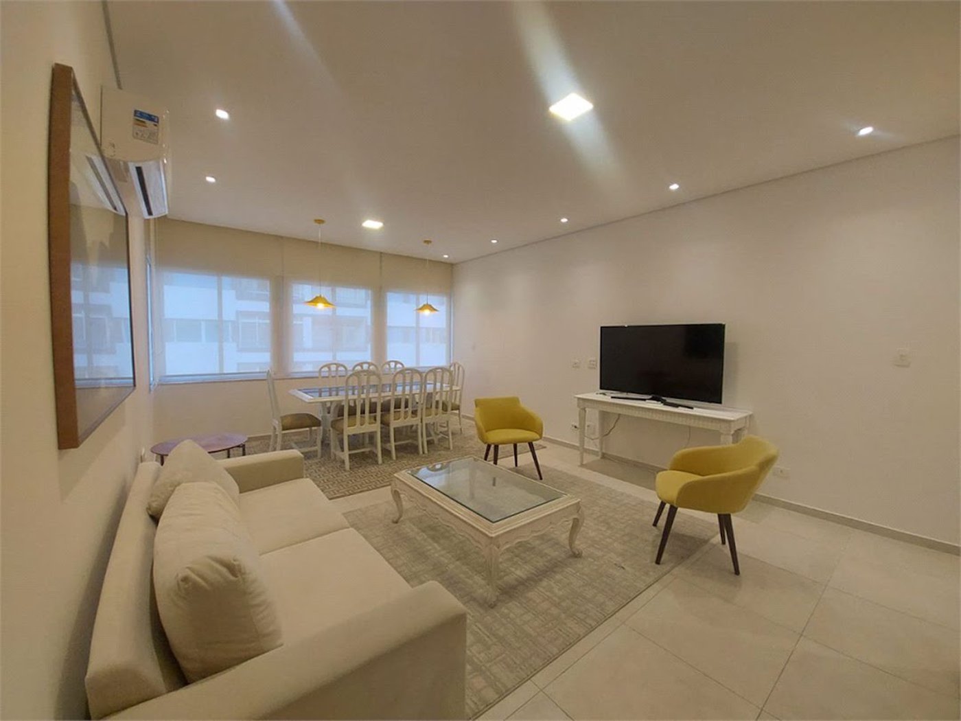 Apartamento com 4 dormitórios à venda, 120 m² por R$ 700.000,00 - Pitangueiras - Guarujá/SP