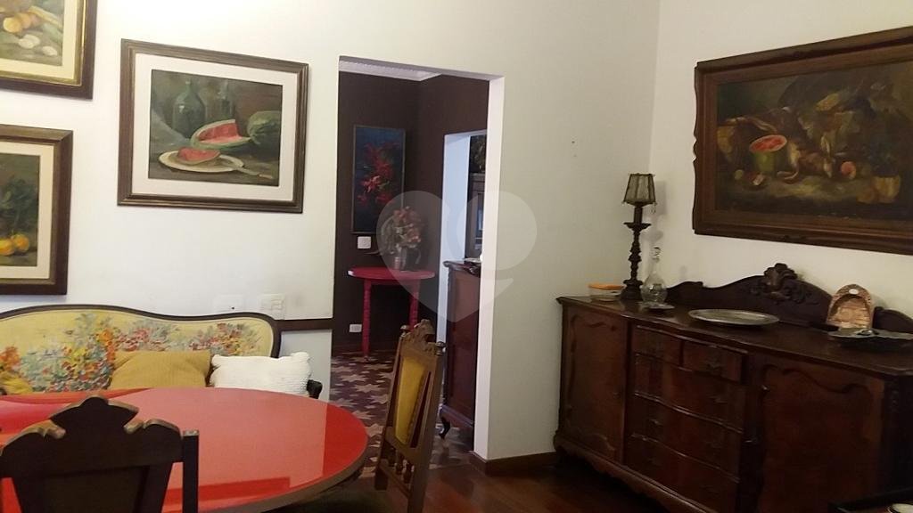 Casa à venda com 6 quartos, sendo 3 suítes,  em Jardim São Bento, São Paulo, SP