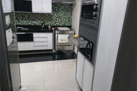 Casa à venda com 3 quartos, sendo 1 suíte,  no condomínio Conselheiro Ferraz, Rio de Janeiro - RJ