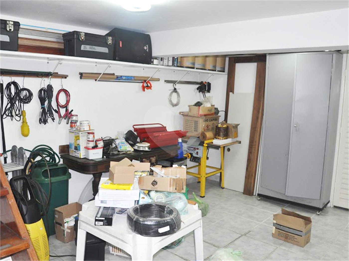 Sobrado à venda com 4 quartos, sendo 2 suítes,  em Alto da Boa Vista, São Paulo, SP
