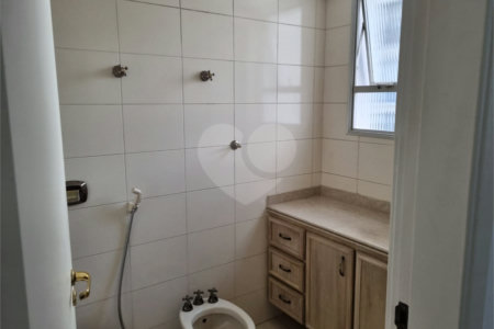 Apartamento à venda ou para alugar com 3 quartos, sendo 1 suíte, em Moema, São Paulo, SP