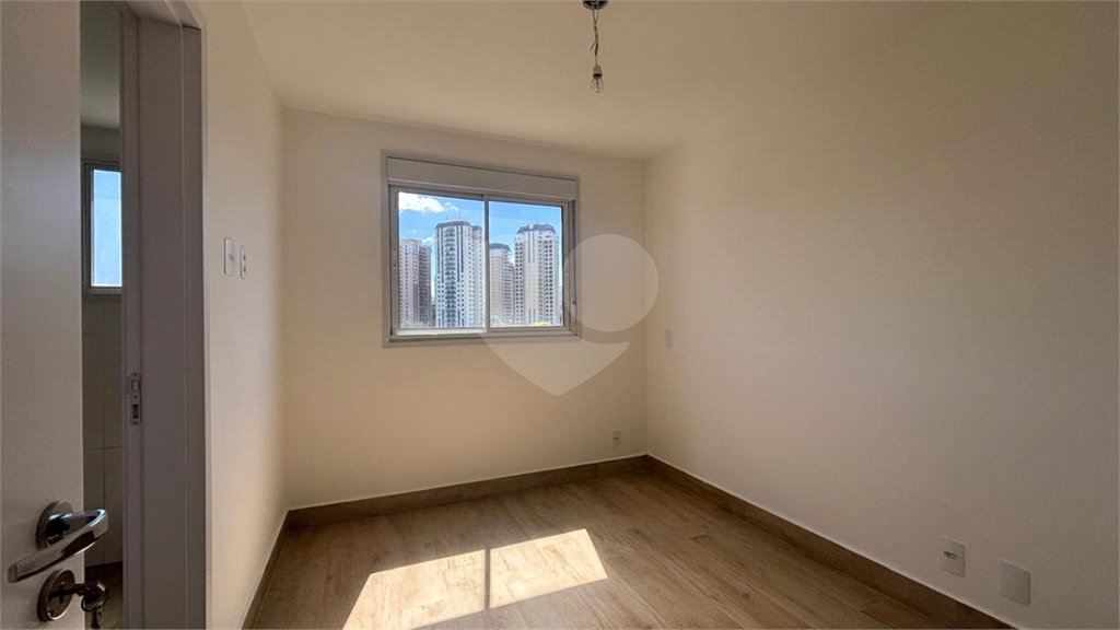 Apartamento à venda com 3 suítes em Santo Amaro, São Paulo, SP