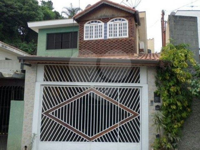Casa à venda com 5 quartos, sendo 2 suítes,  em Vila Gustavo, São Paulo, SP