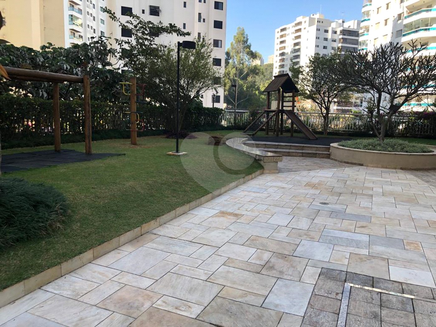 Apartamento à venda com 3 suítes em Lar São Paulo, São Paulo, SP