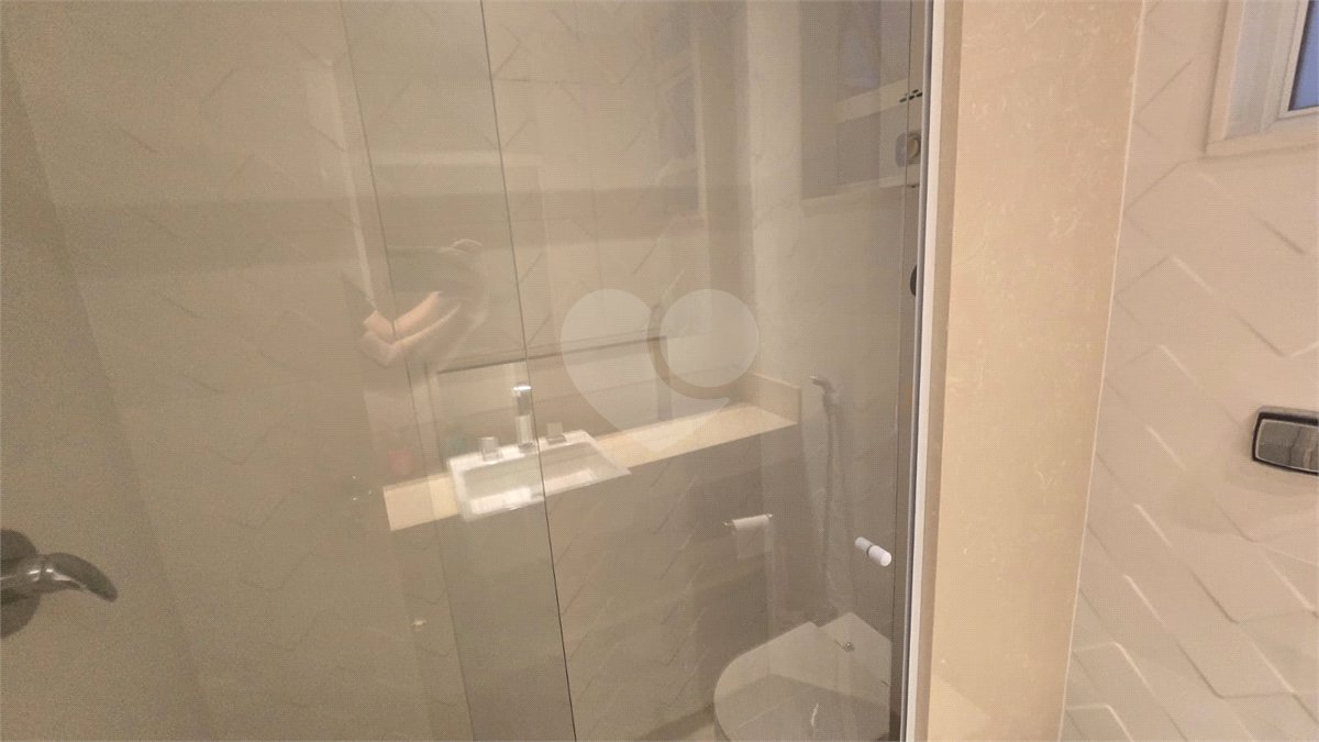 Apartamento à venda com 3 quartos, sendo 1 suíte, em Copacabana, Rio de Janeiro, RJ