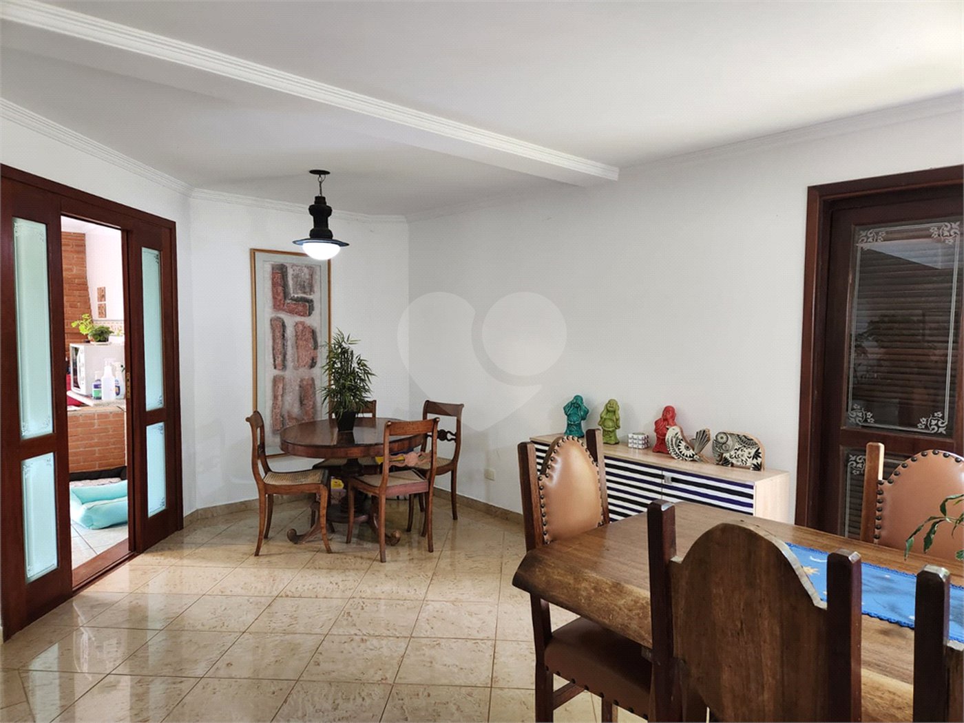 Casa à venda com 5 suítes no condomínio Suíça da Cantareira, Mairiporã - SP
