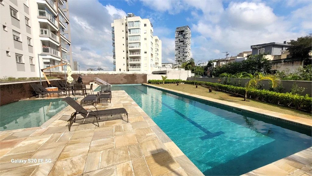 Apartamento à venda com 2 quartos, sendo 1 suíte,  em Vila Ipojuca, São Paulo, SP