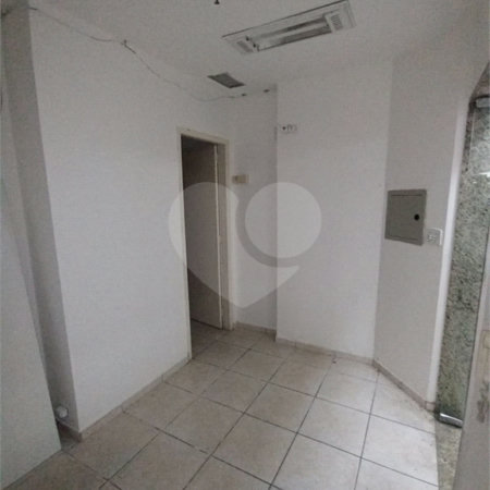 Sala à venda ou para alugar em Bangu, Rio de Janeiro, RJ