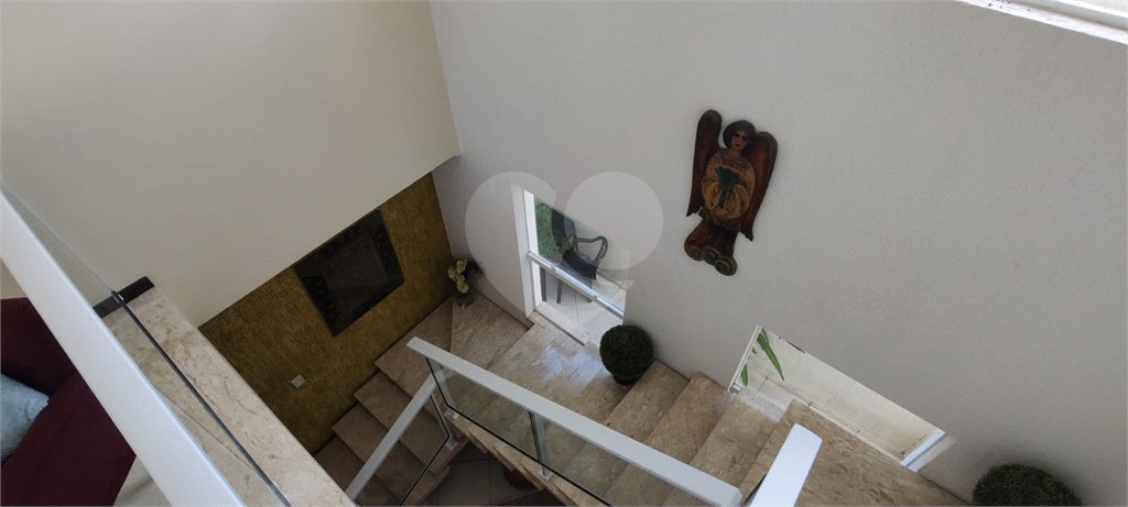 Casa à venda com 5 quartos, sendo 3 suítes,  em Capoavinha, Mairiporã, SP