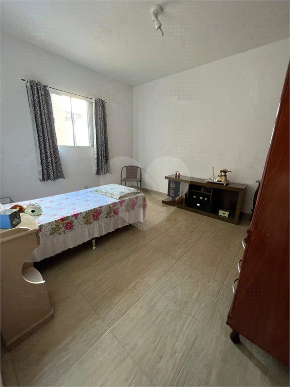 Sobrado à venda com 4 quartos, sendo 2 suítes,  em Nova Cerejeira, Atibaia, SP