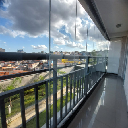 Apartamento à venda com 3 quartos, sendo 1 suíte, em Jardim Flor da Montanha, Guarulhos, SP