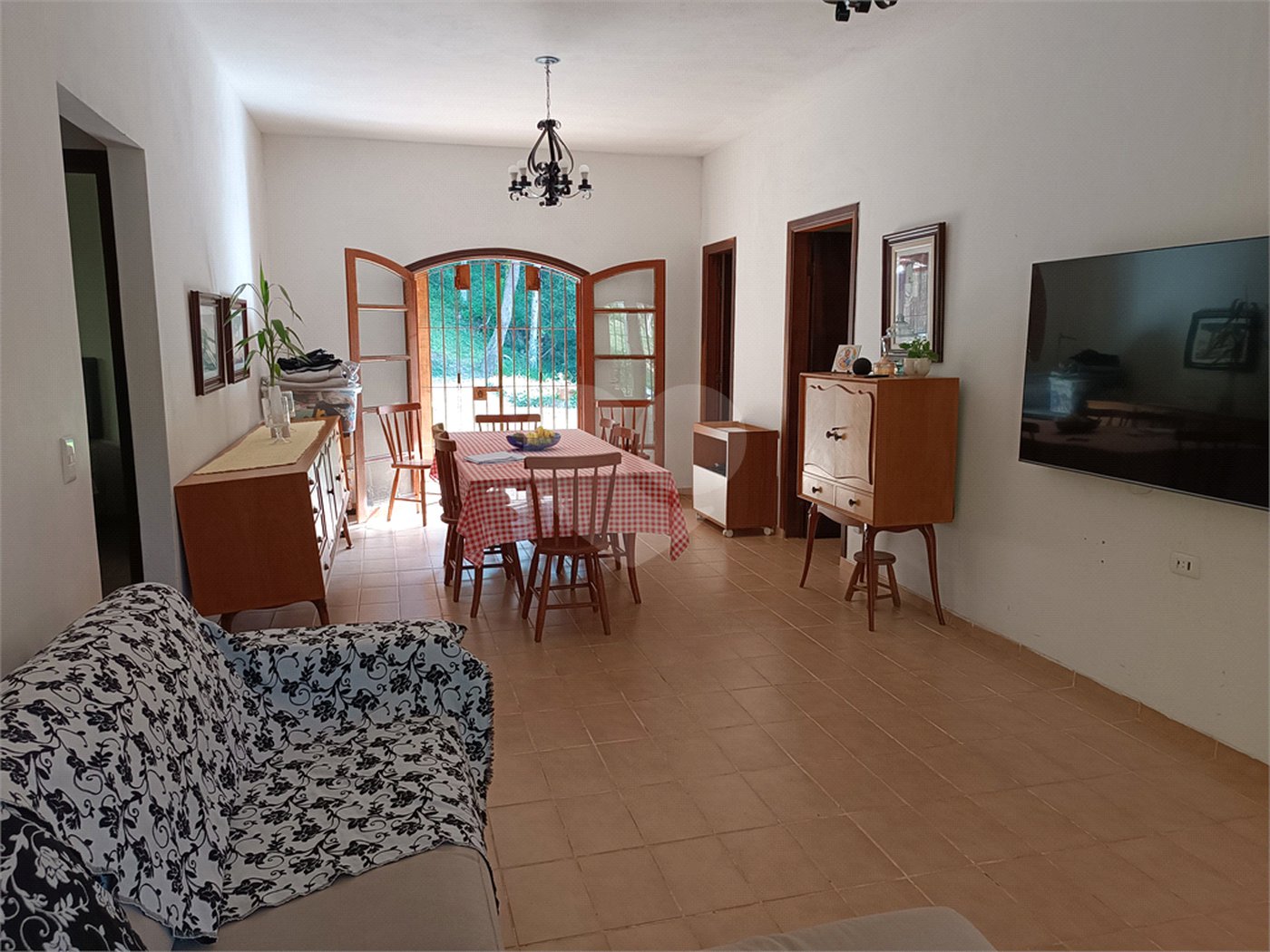 Chácara à venda com 2 quartos, sendo 1 suíte, em Caete (mailasqui), São Roque, SP