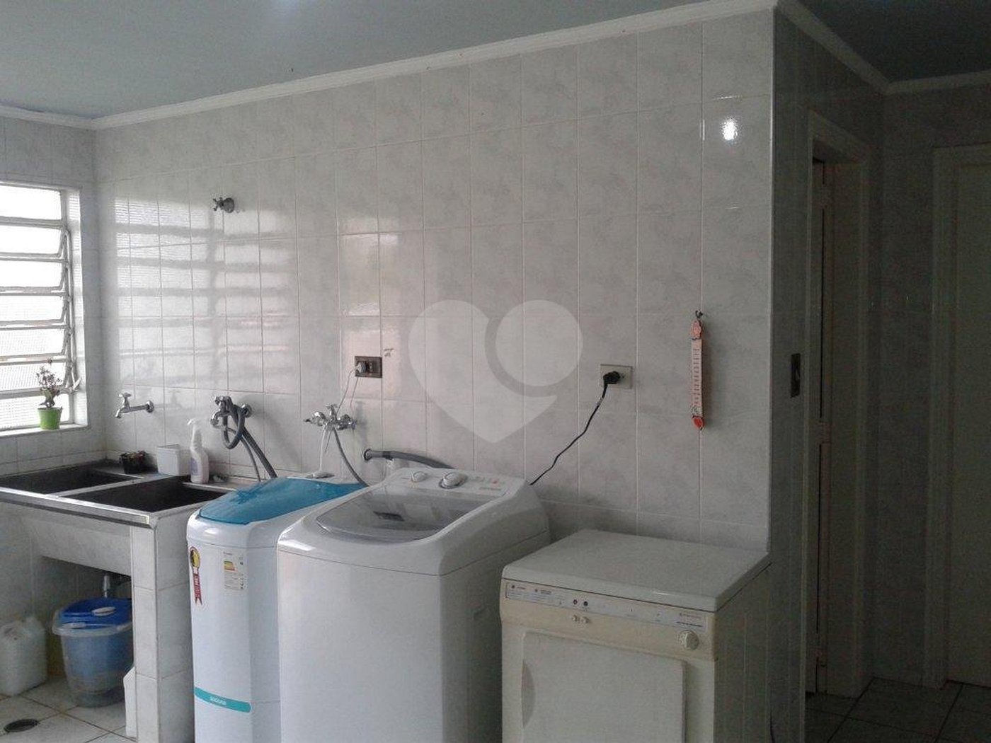 Casa Térrea à venda ou para alugar com 4 suítes em Jardim Floresta, São Paulo, SP