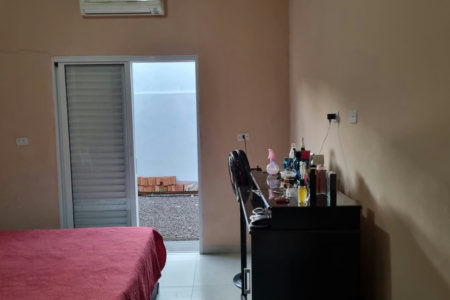 Sobrado à venda com 3 quartos, sendo 1 suíte,  em Jardim Alvorada, Três Lagoas, MS