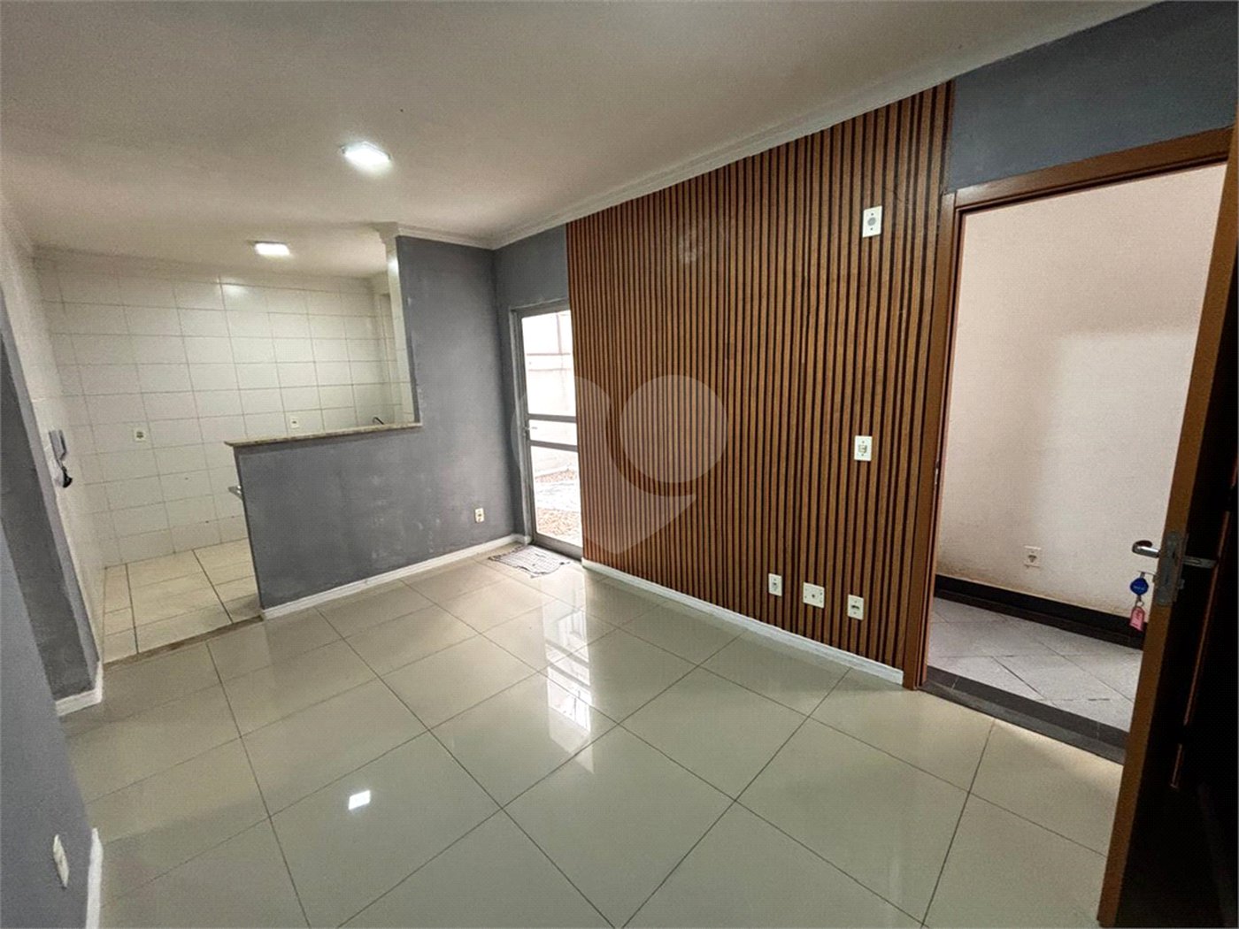 Apartamento à venda com 2 quartos em Olaria, Salto, SP