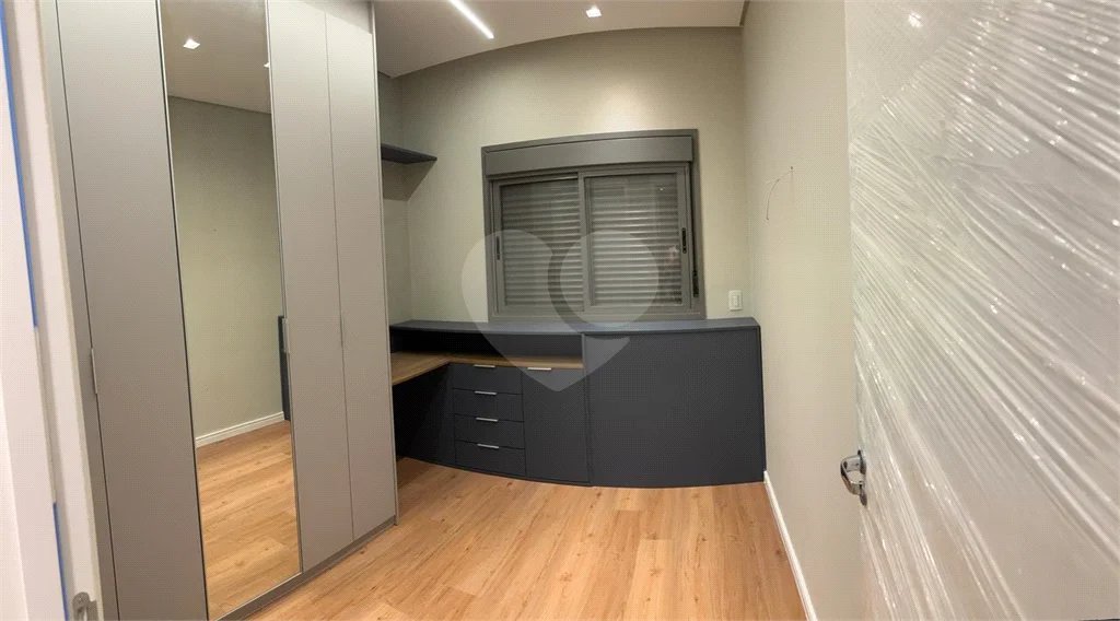 Apartamento à venda com 3 suítes em Parada Inglesa, São Paulo, SP