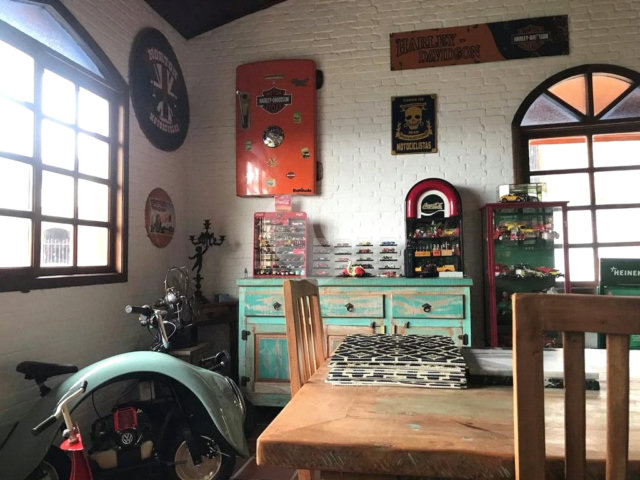 Casa à venda com 5 quartos, sendo 3 suítes,  no condomínio Alpes da Cantareira, Mairiporã - SP