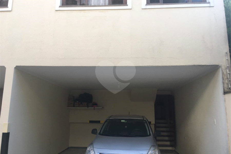 Casa à venda com 3 quartos, sendo 1 suíte, no condomínio Morada de Itapuã, São Paulo - SP
