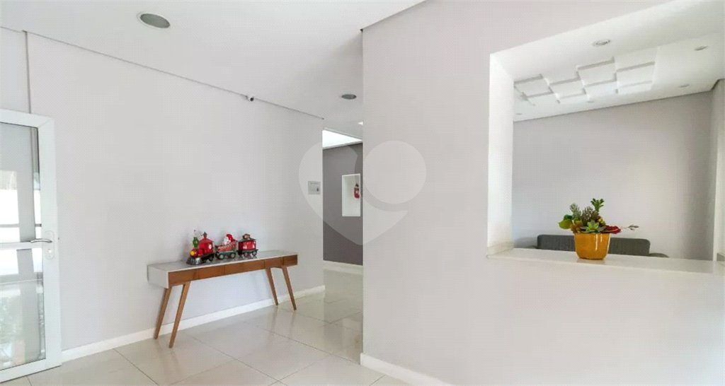 Apartamento à venda com 3 quartos, sendo 1 suíte, em Jardim Zaira, Guarulhos, SP