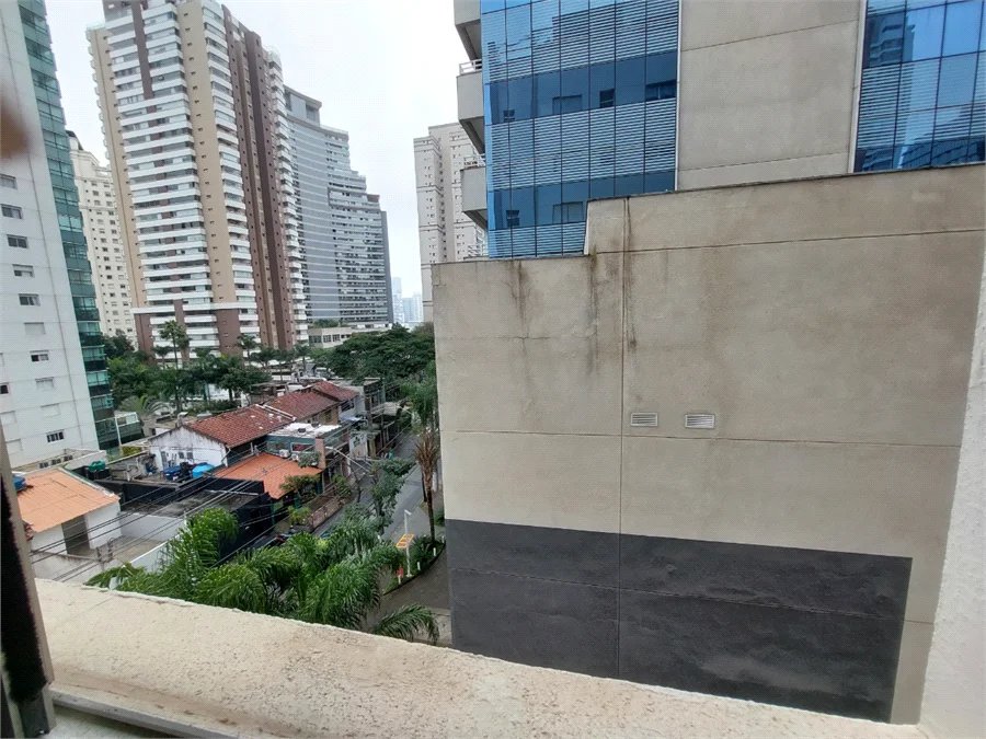Apartamento à venda com 2 suítes em Vila Gertrudes, São Paulo, SP