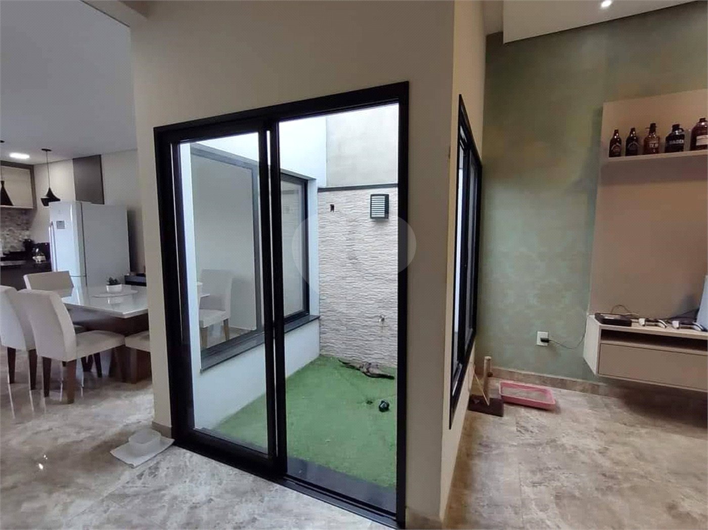 Casa à venda com 3 quartos, sendo 1 suíte, em Residencial Vila dos Eucaliptos, Salto, SP