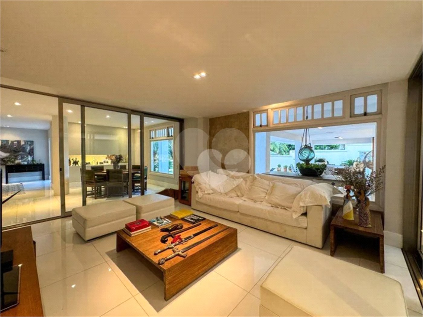 Casa à venda com 5 suítes no condomínio Malibu, Rio de Janeiro - RJ