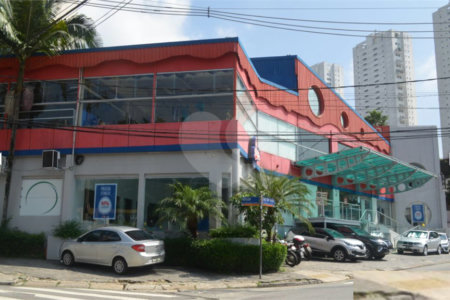 Prédio à venda em Real Parque, São Paulo, SP