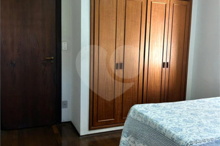 Sobrado à venda com 4 quartos, sendo 2 suítes,  em Parque Nova Suíça, Valinhos, SP