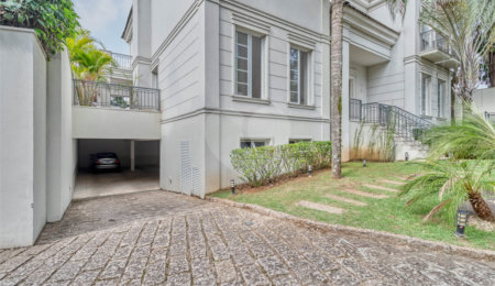 Casa à venda com 4 suítes no condomínio L'unique, São Paulo - SP