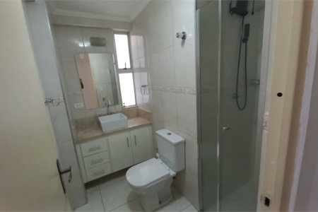 Apartamento à venda com 3 quartos em Jardim Londrina, São Paulo, SP